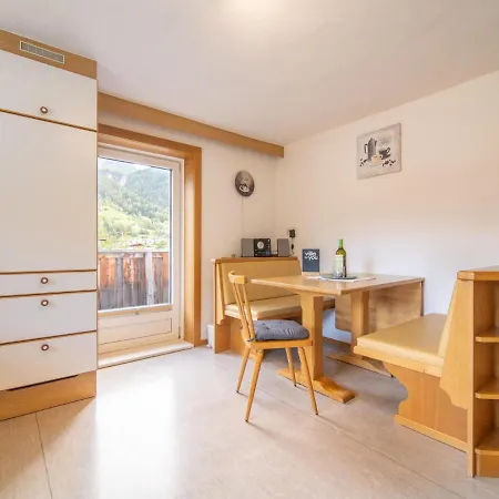 Haus Senn Toesens I * Серфаус